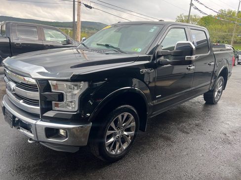 Used 2015 Ford F150 Lariat w/ Equipment Group 502A Luxury AWD/4WD image 2