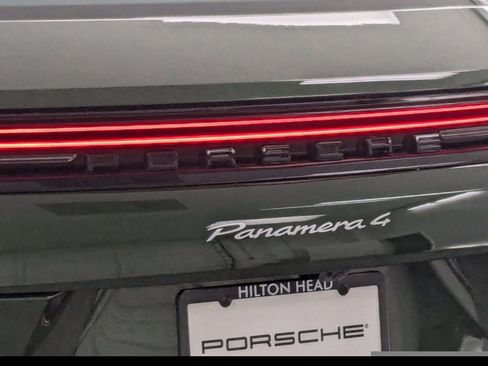 Used 2025 Porsche Panamera 4 image 23