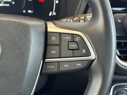 Certified 2025 Toyota Grand Highlander AWD Hybrid image 31