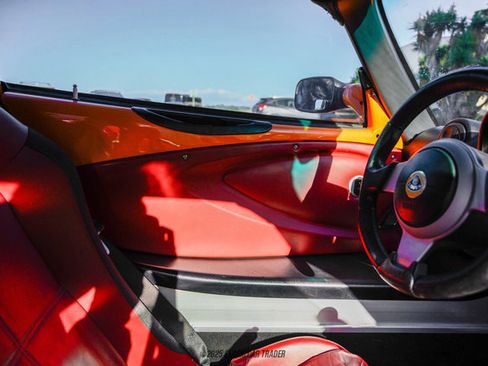 Used 2005 Lotus Elise image 28