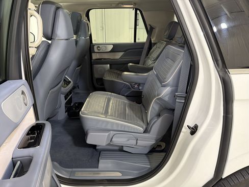 Certified 2023 Lincoln Navigator L Black Label image 12