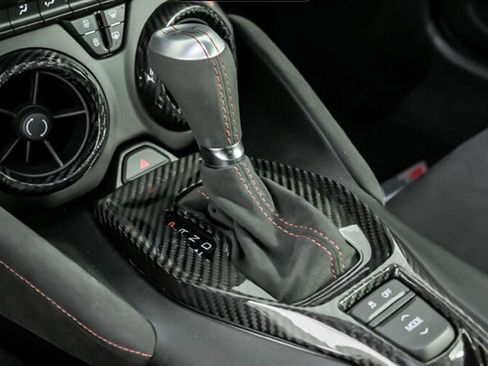 Used 2020 Chevrolet Camaro ZL1 image 33