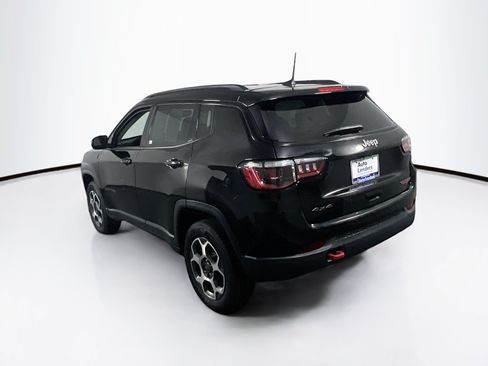 Used 2022 Jeep Compass Trailhawk AWD/4WD image 7