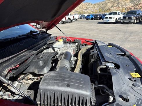 Used 2021 RAM 1500 Laramie image 11