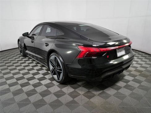 Used 2023 Audi RS e-tron GT w/ Ceramic Brake Package AWD/4WD image 30