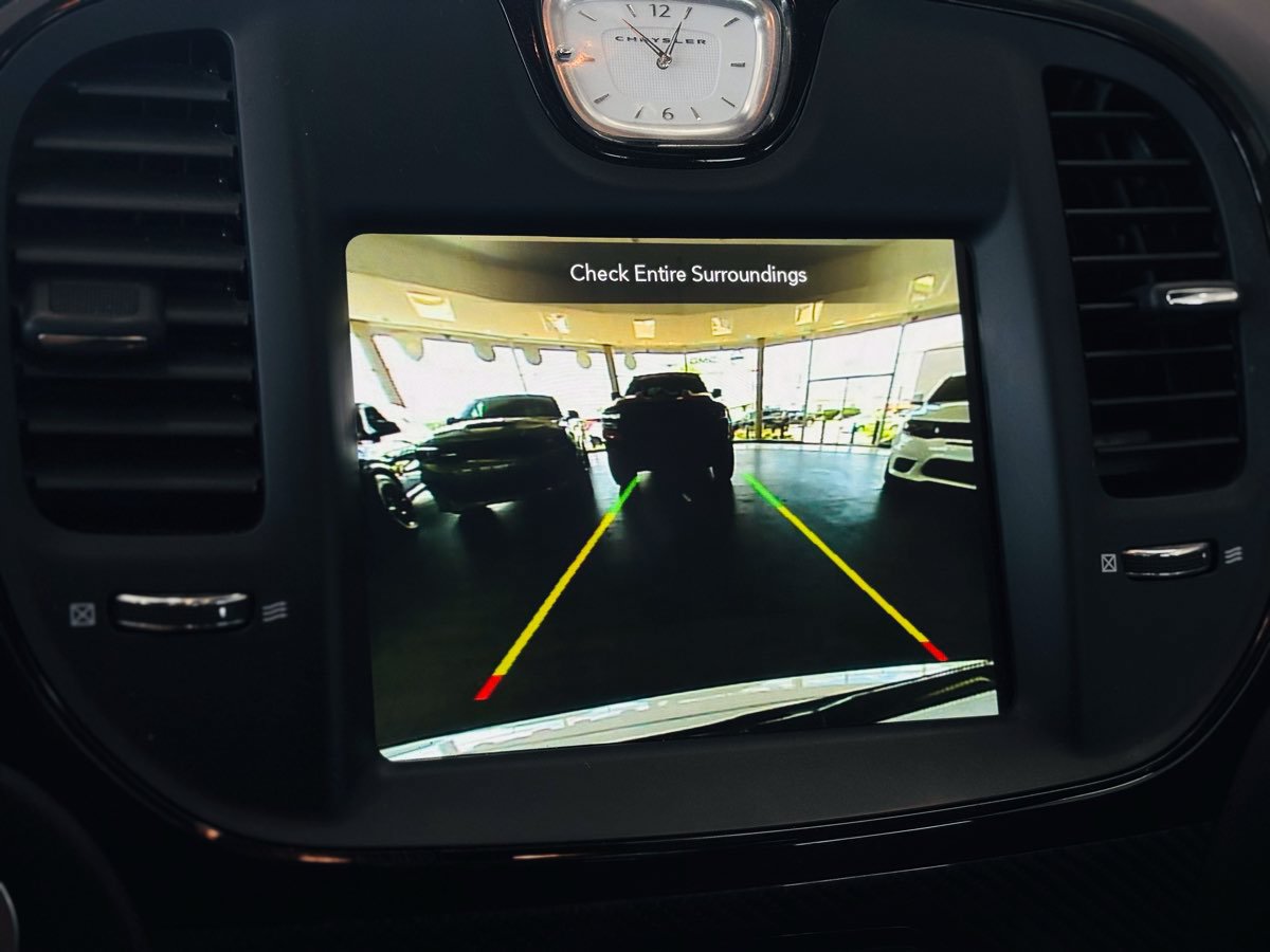 Used 2023 Chrysler 300 C RWD image 65
