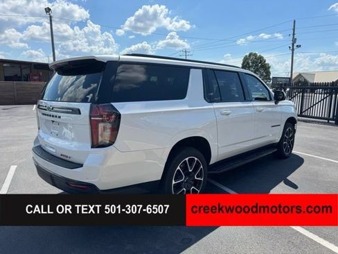 Used 2024 Chevrolet Suburban RST w/ Luxury Package AWD/4WD image 4