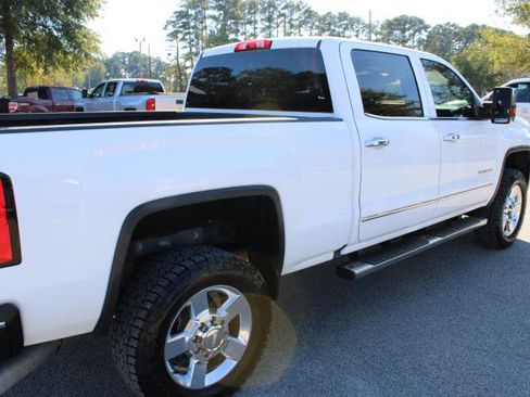 Used 2016 GMC Sierra 2500 SLT w/ Duramax Plus Package image 11