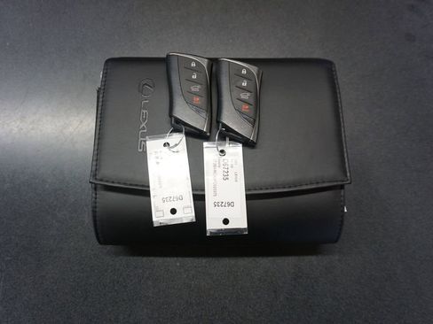 Used 2023 Lexus RX 350 Premium Plus w/ Accessory Package AWD/4WD image 18