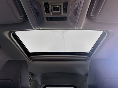 Used 2025 Toyota RAV4 XLE w/ Convenience Package FWD image 25