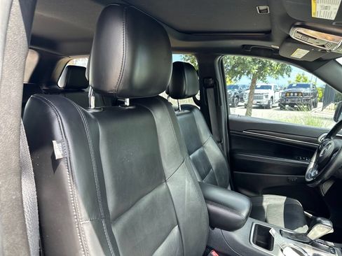 Used 2020 Jeep Grand Cherokee Limited RWD image 36