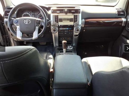 Used 2023 Toyota 4Runner Limited AWD/4WD image 11
