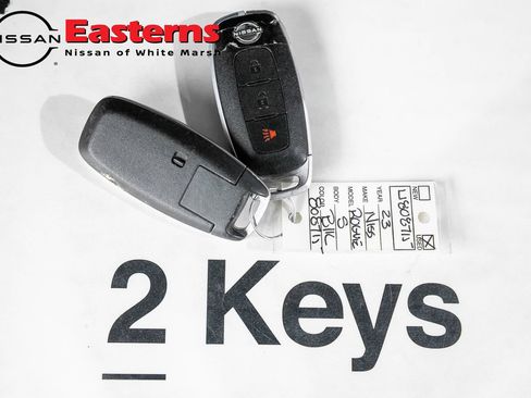 Used 2023 Nissan Rogue S AWD/4WD image 25
