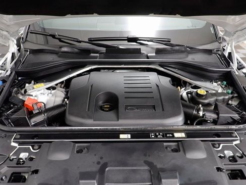 Used 2024 Land Rover Range Rover Sport SE image 23