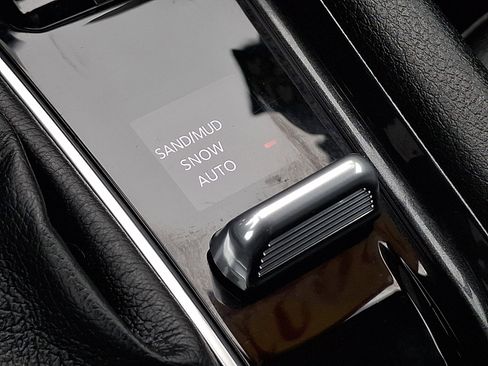 Used 2022 Jeep Compass Latitude image 23