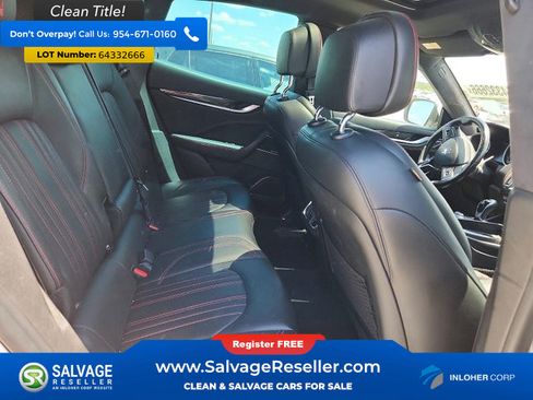 Used 2017 Maserati Levante w/ Luxury Package AWD/4WD image 15