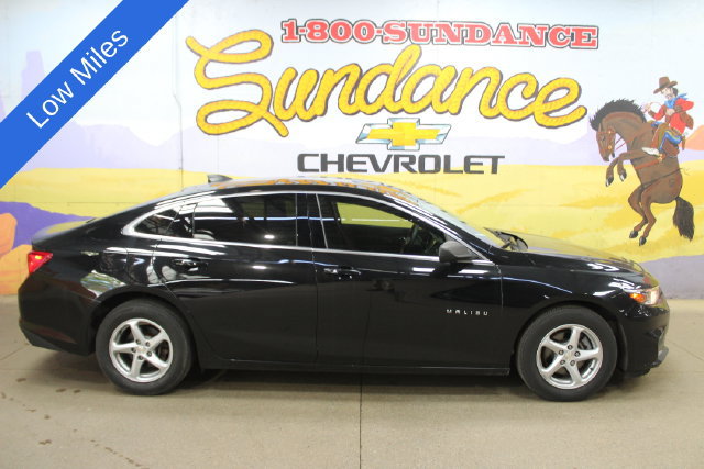 Used 2016 Chevrolet Malibu LS FWD image 1