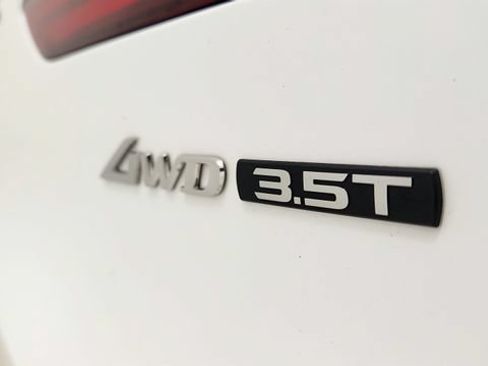 Used 2026 Genesis GV70 3.5T Sport Prestige AWD/4WD image 32