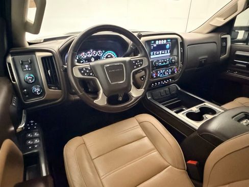 Used 2017 GMC Sierra 3500 Denali w/ Duramax Plus Package image 14