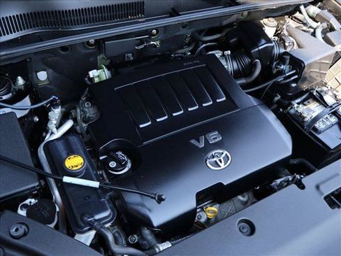 Used 2008 Toyota RAV4 Limited AWD/4WD image 28