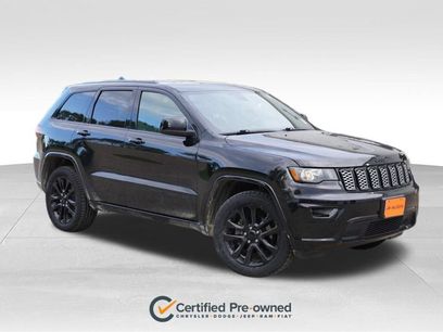 Used 2019 Jeep Grand Cherokee Altitude
