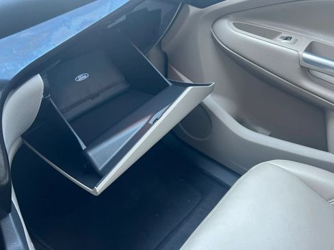 Used 2018 Ford Escape Titanium AWD/4WD image 24