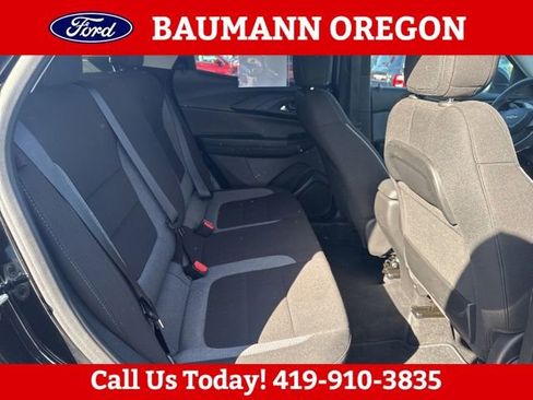Used 2025 Chevrolet TrailBlazer LT AWD/4WD image 11