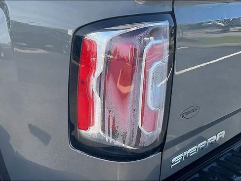 Used 2017 GMC Sierra 1500 SLT w/ SLT Premium Package image 29