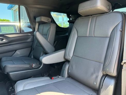 Used 2023 Chevrolet Tahoe RST w/ Luxury Package AWD/4WD image 8