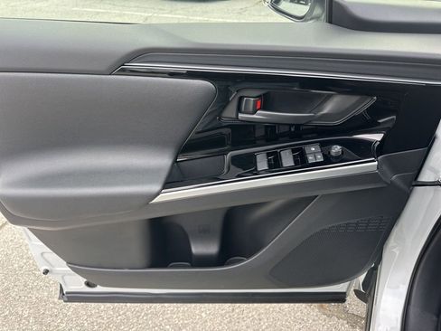 Used 2024 Toyota bZ4X XLE w/ Weather Package image 26