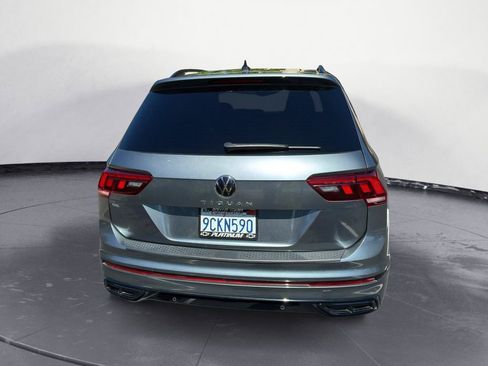 Used 2022 Volkswagen Tiguan SE R-Line FWD image 3