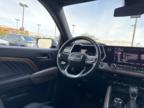 Used 2024 GMC Canyon Denali w/ LPO, Denali Black Edition image 21