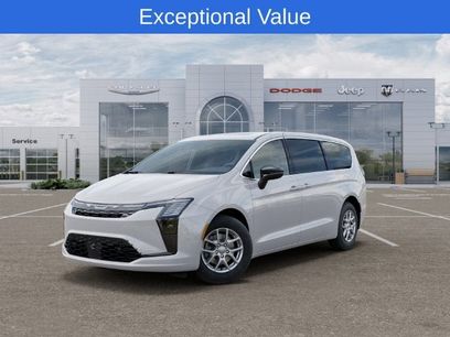 New 2027 Chrysler Pacifica Select w/ Family Tech Group