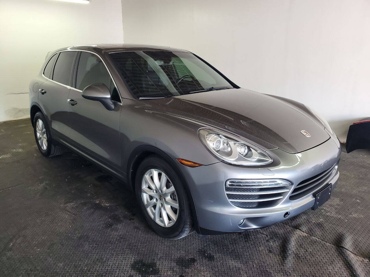 Used 2012 Porsche Cayenne AWD/4WD image 3