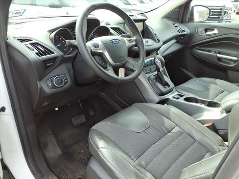 Used 2015 Ford Escape SE w/ SE Chrome Package image 13