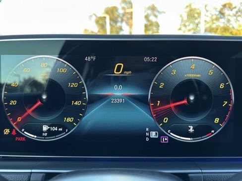 Certified 2022 Mercedes-Benz GLE 350 4MATIC w/ Premium Package image 19