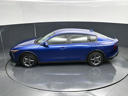 Used 2025 Kia K4 FWD image 46