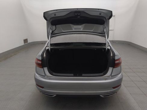 Used 2019 Volkswagen Jetta R-Line w/ R-Line Cold Weather Package FWD image 29