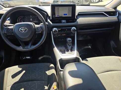 Used 2024 Toyota RAV4 XLE FWD image 18