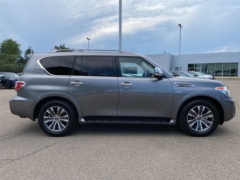 Used 2019 Nissan Armada SL w/ Premium Package AWD/4WD image 6
