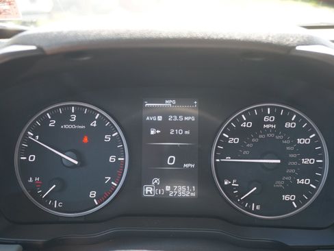 Used 2024 Subaru Crosstrek 2.5i Limited AWD/4WD image 23