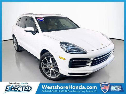 Used 2020 Porsche Cayenne image 1