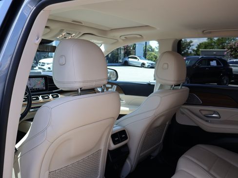 Used 2021 Mercedes-Benz GLE 350 image 19