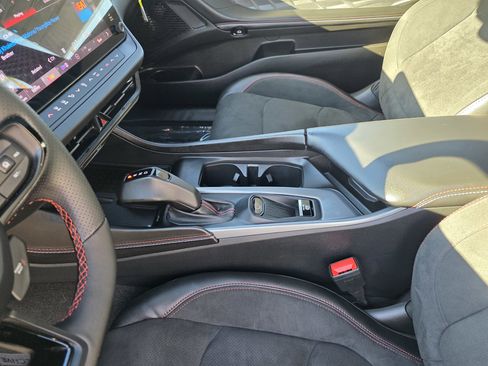 New 2024 Dodge Charger Scat Pack w/ Plus Group image 14