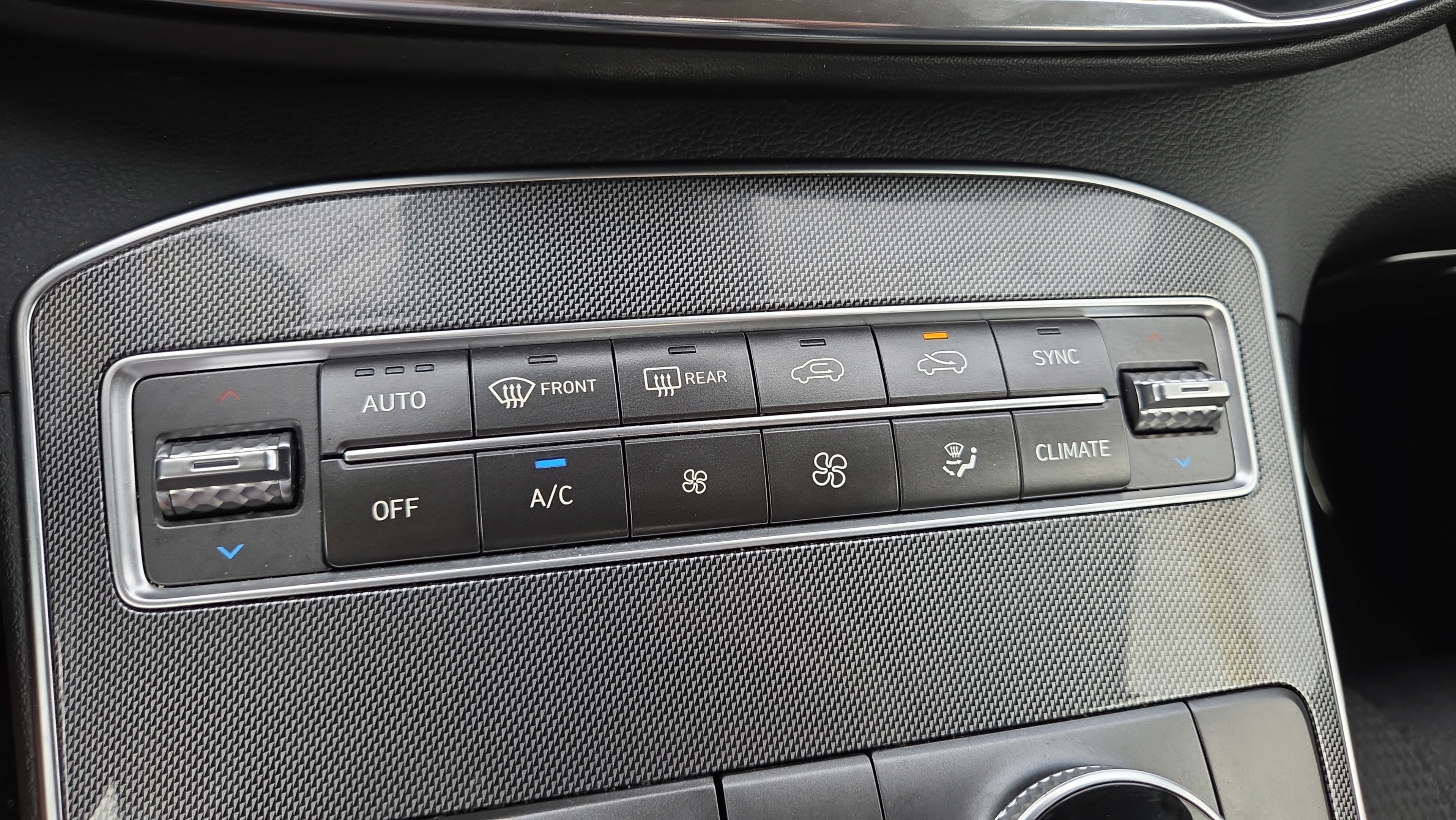 Used 2022 Hyundai Santa Fe XRT FWD image 32