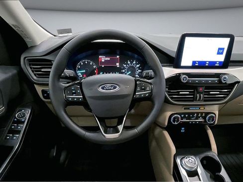Used 2022 Ford Escape SE w/ Convenience Package AWD/4WD image 8