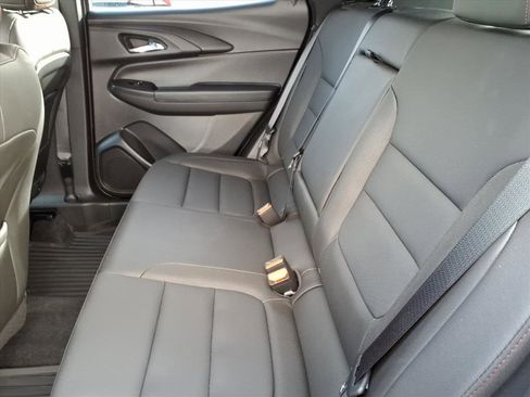 Certified 2025 Chevrolet TrailBlazer RS w/ Convenience Package image 11