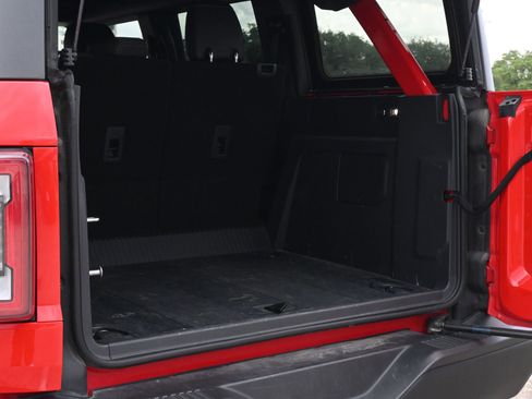 Used 2024 Ford Bronco Badlands AWD/4WD image 21