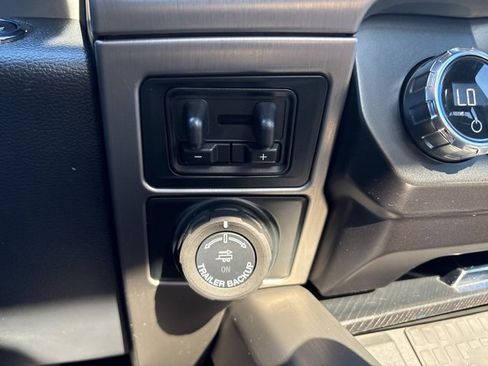 Used 2022 Ford F250 Platinum image 27