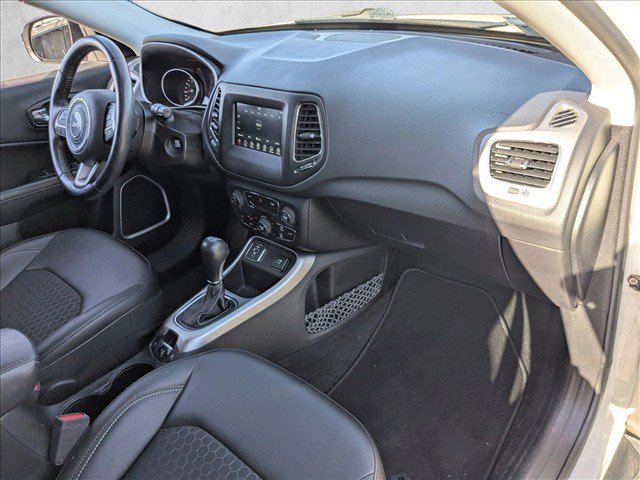 Used 2020 Jeep Compass Latitude w/ Safety & Security Group FWD image 18